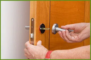 Neighborhood Locksmith Services Lewisville, TX 972-512-6377 - 14-install-new-Lock